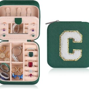 Parima Preppy Travel Jewelry Box – Personalized Trendy Letter Jewelry Organizer Box for Girls, Travel Gifts for Teen Girls Trendy Stuff | Graduation Gifts for Girls Fashion – Letter C, Green